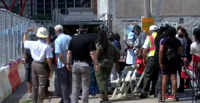 Fotografía Fox 8 News