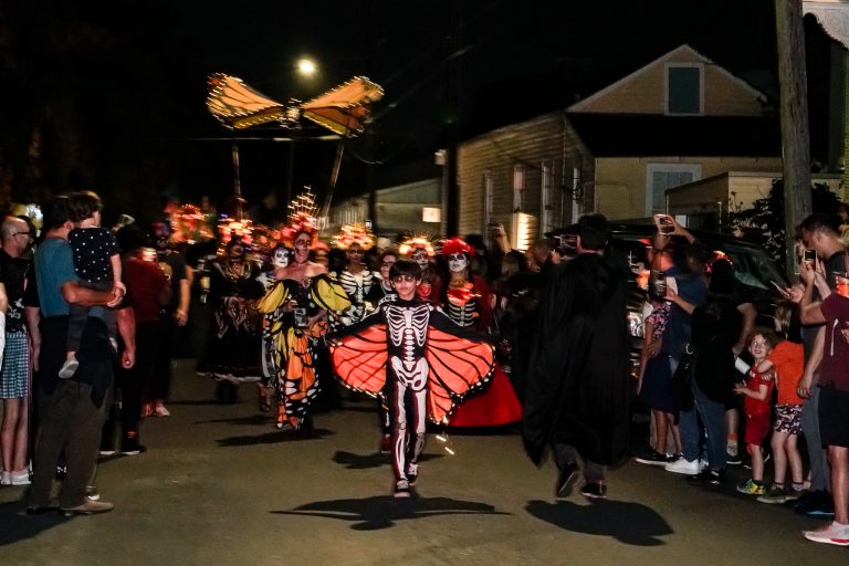 Procession-Dia-delos-muertos-Mayahuel-NOLA