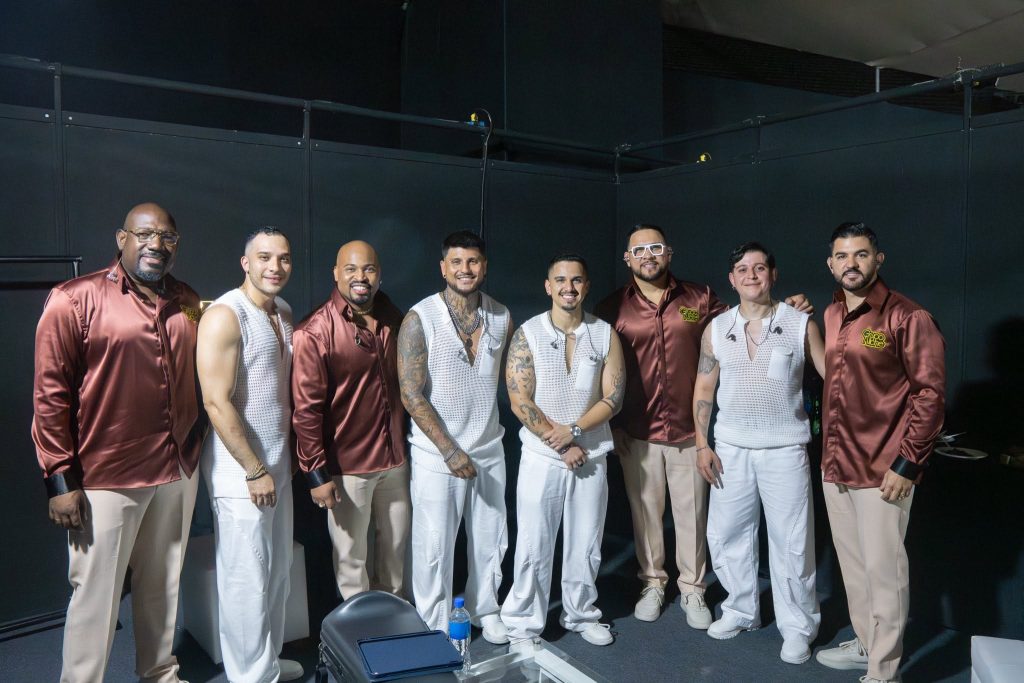 Presentación de música en vivo durante el Festival Latino en Nueva Orleans